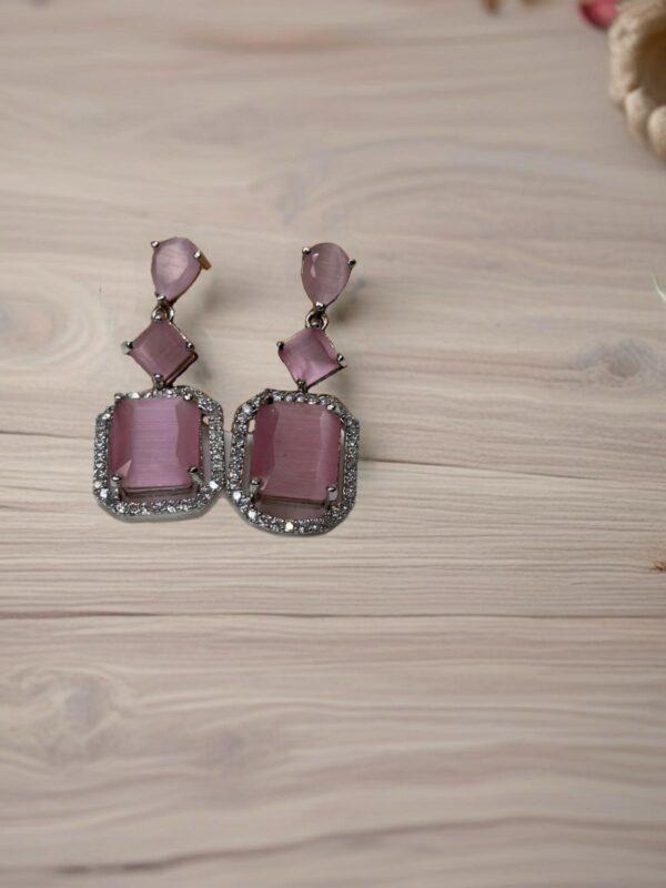 Earring #125 - Image 2