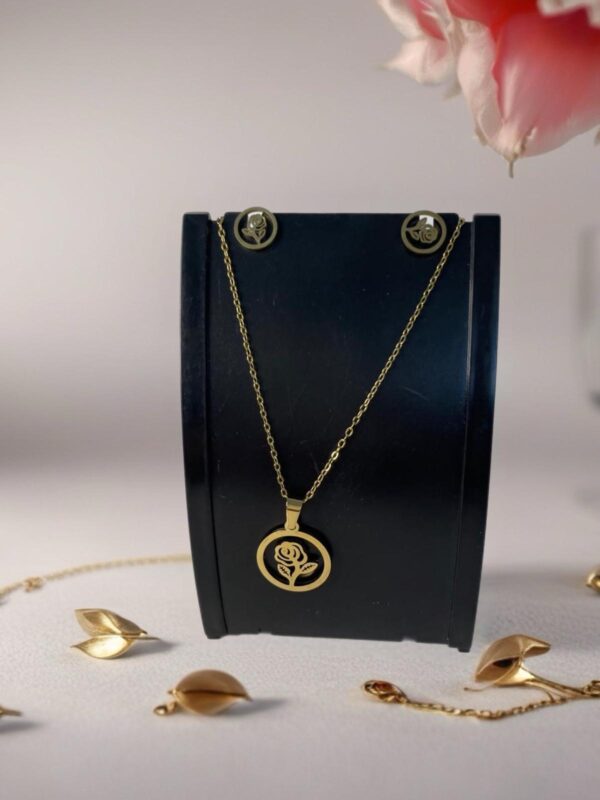 Necklace #108