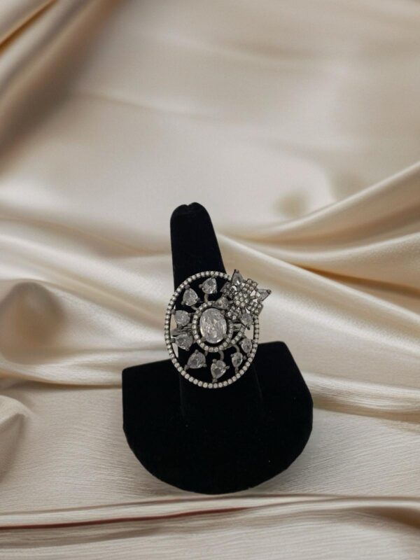 Ring #105