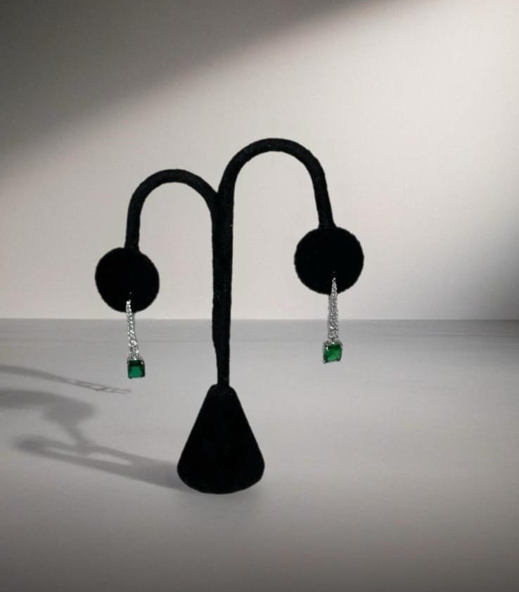 Emerald doublet Earrings - Image 2