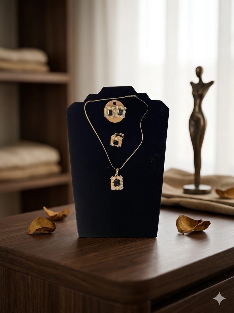 Black Square jewellery Set. - Image 2