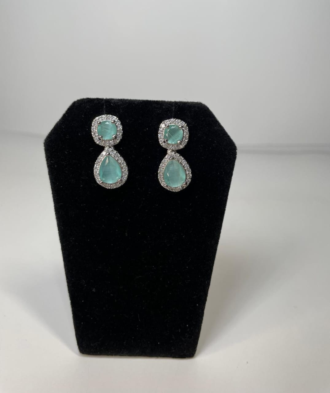 Light blue doublet earrings. - Image 2