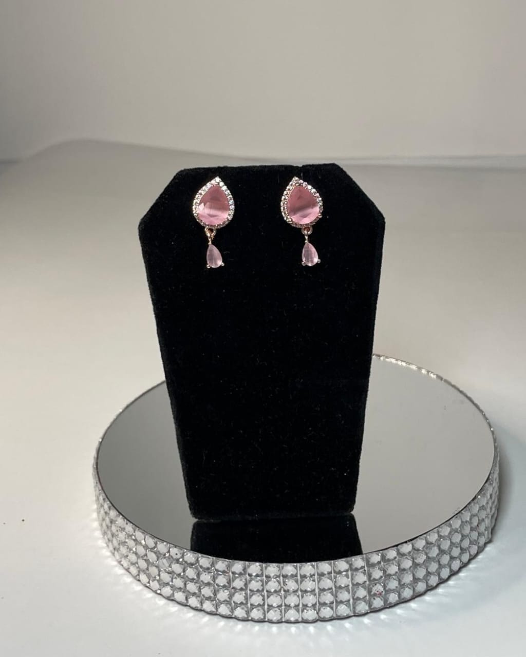 Pink teardrop earrings - Image 2