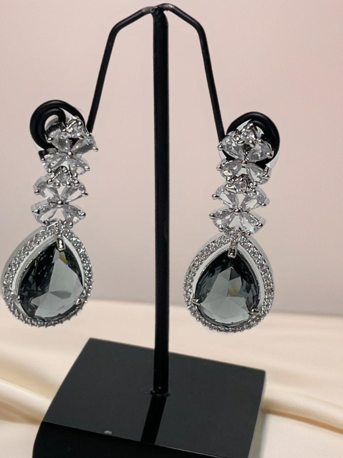 Earring #001
