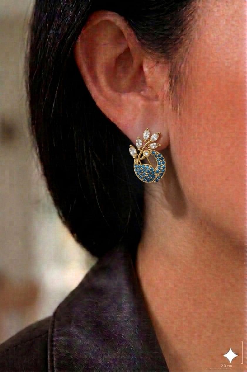 Peacock-inspired stud
