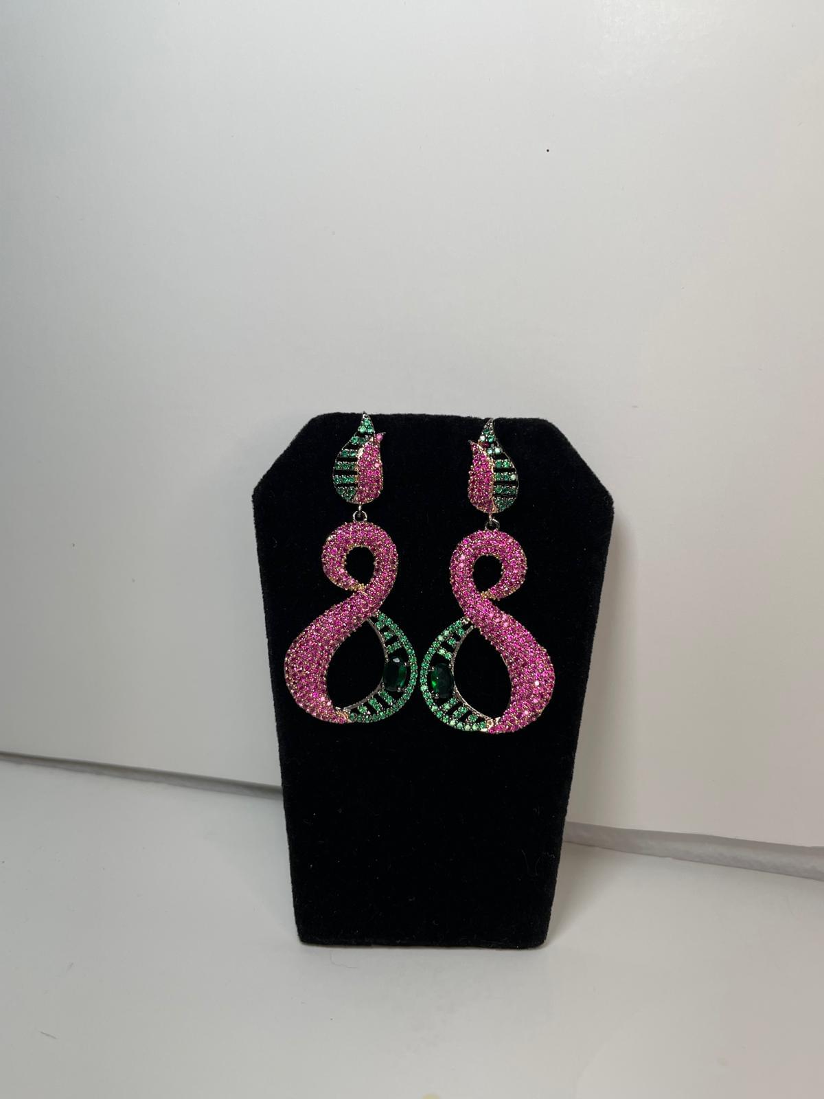 Invisible Earrings - Image 2