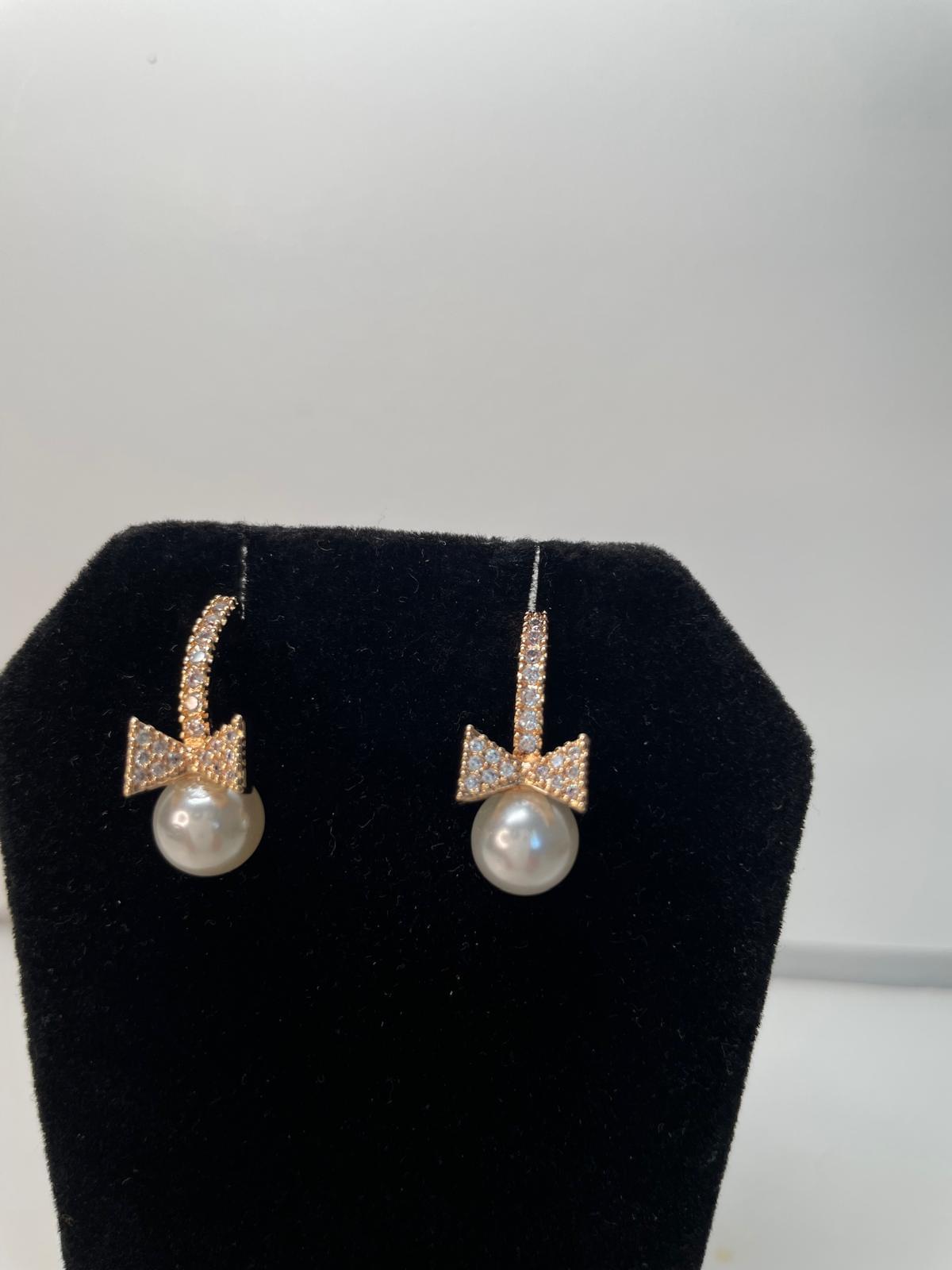 Romantic Bow & Pearl Drop Earrings - Image 2