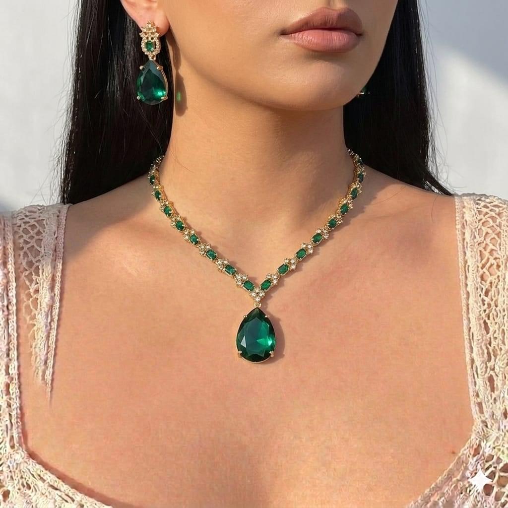 Emerald green necklace set