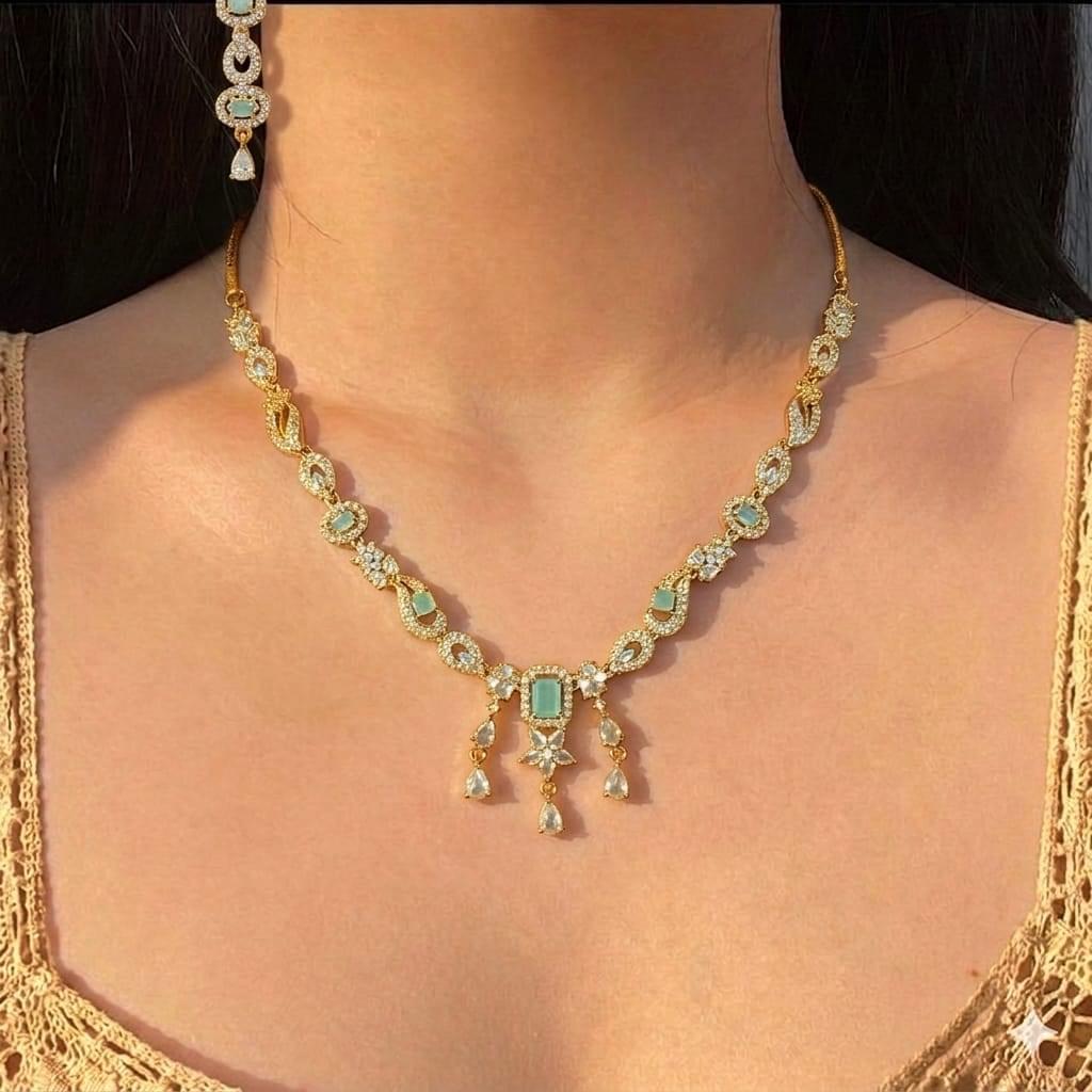 Mint doublet necklace