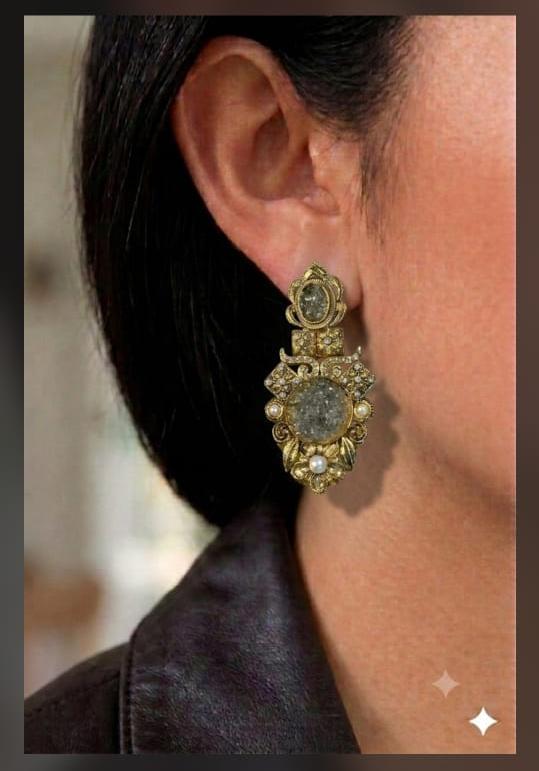 Grey crushed stone earring