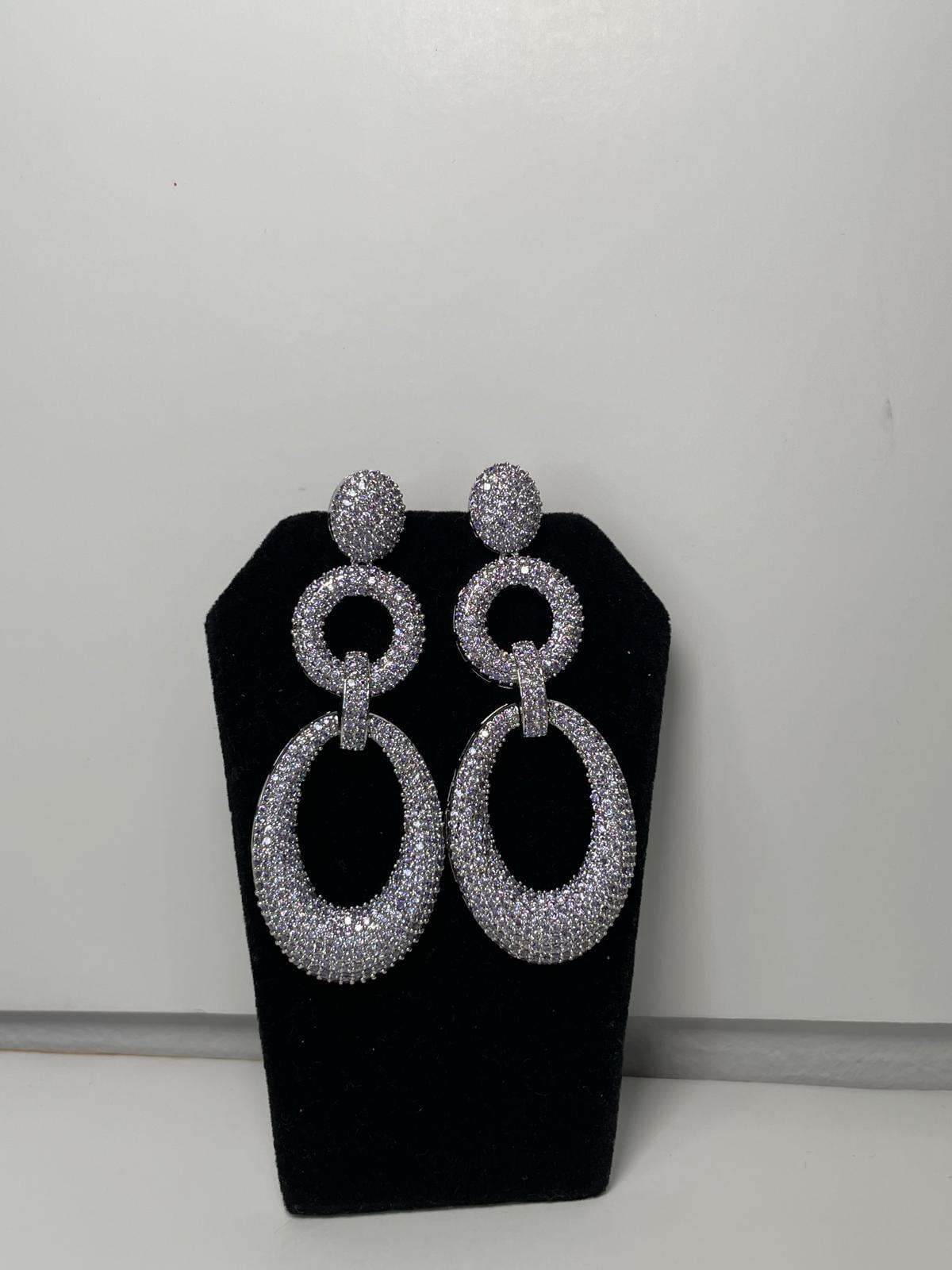 Triple-Tier AD nano setting earrings - Image 2